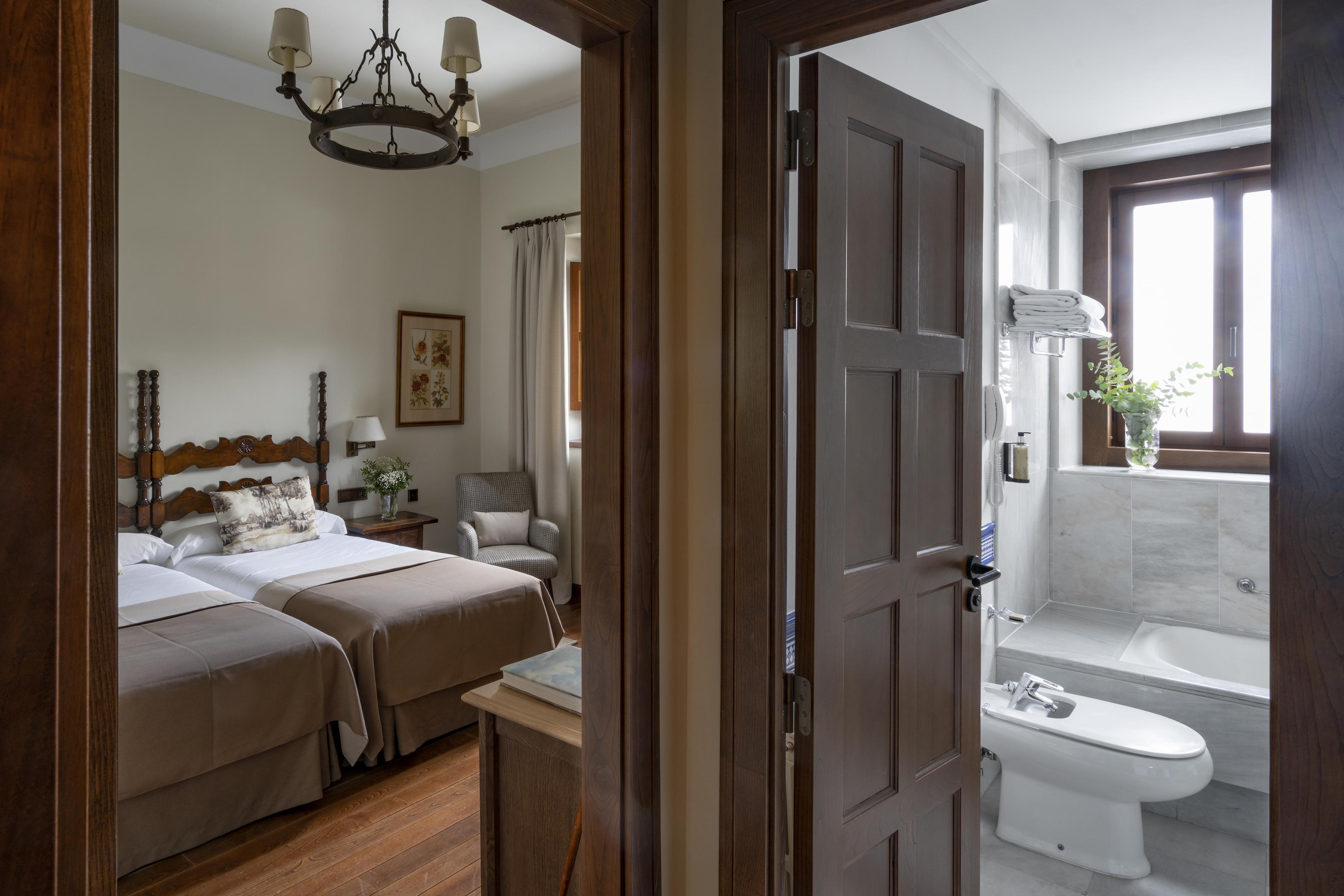 Parador De Gredos Наварредонда-де-Гредос Экстерьер фото