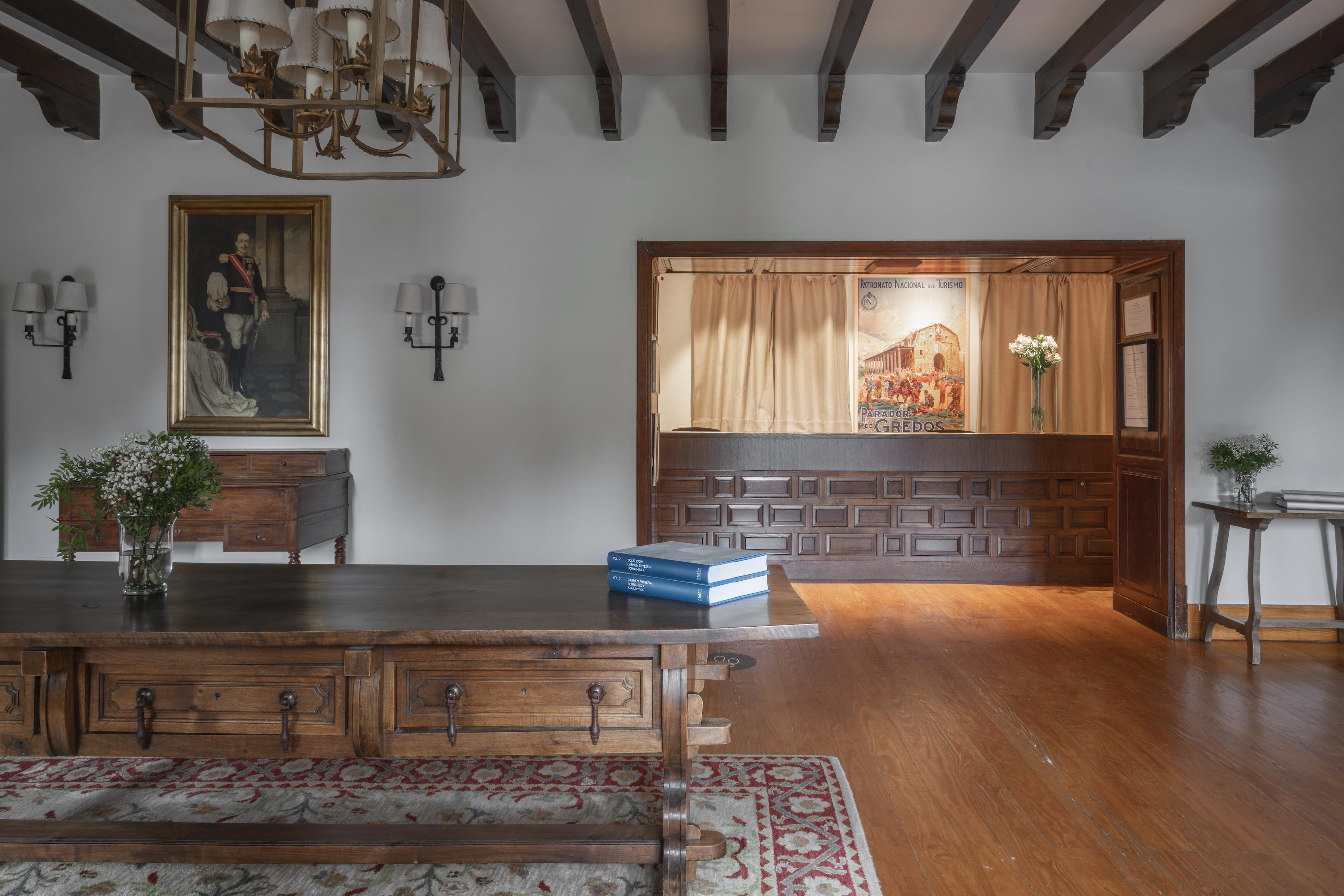 Parador De Gredos Наварредонда-де-Гредос Экстерьер фото
