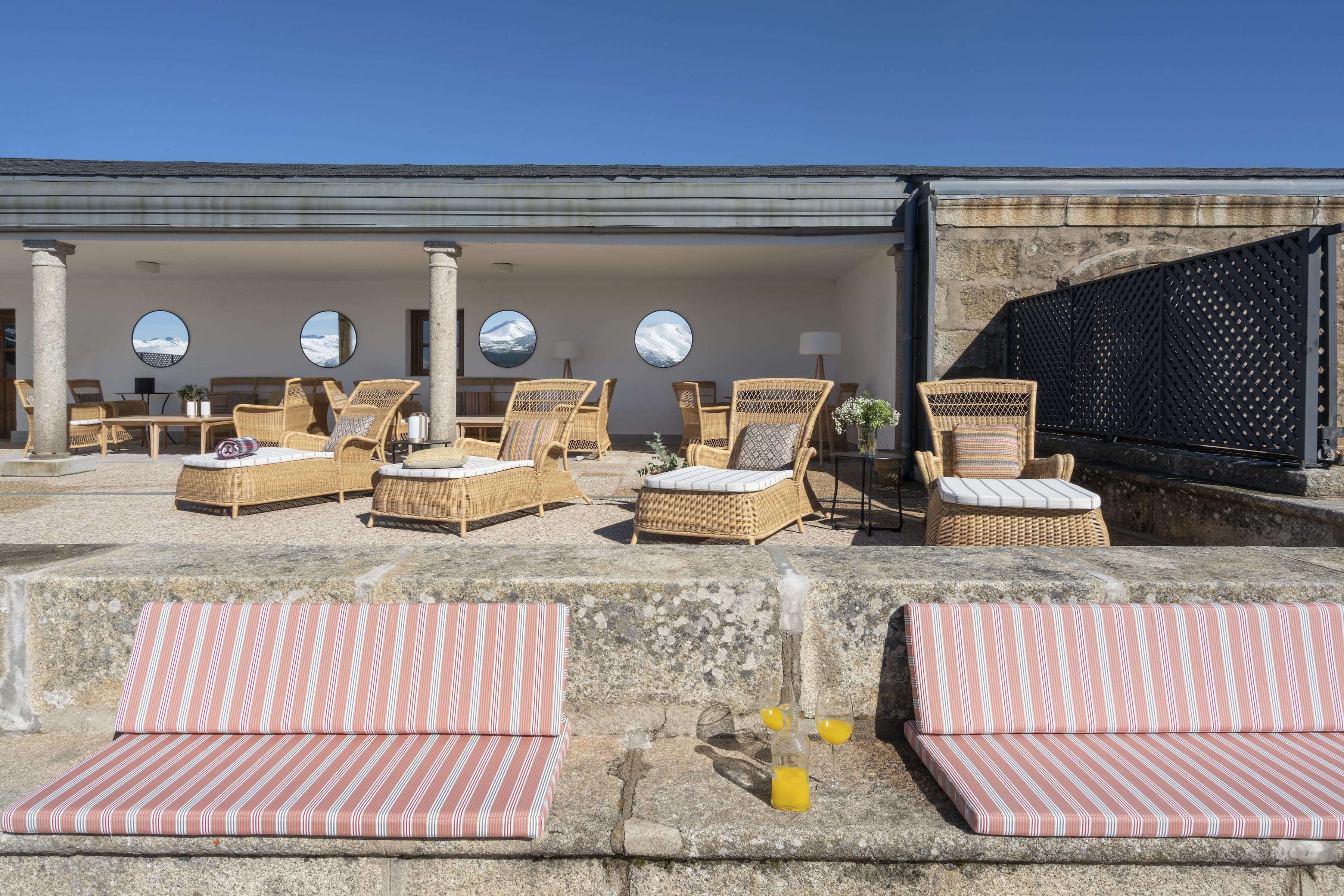 Parador De Gredos Наварредонда-де-Гредос Экстерьер фото