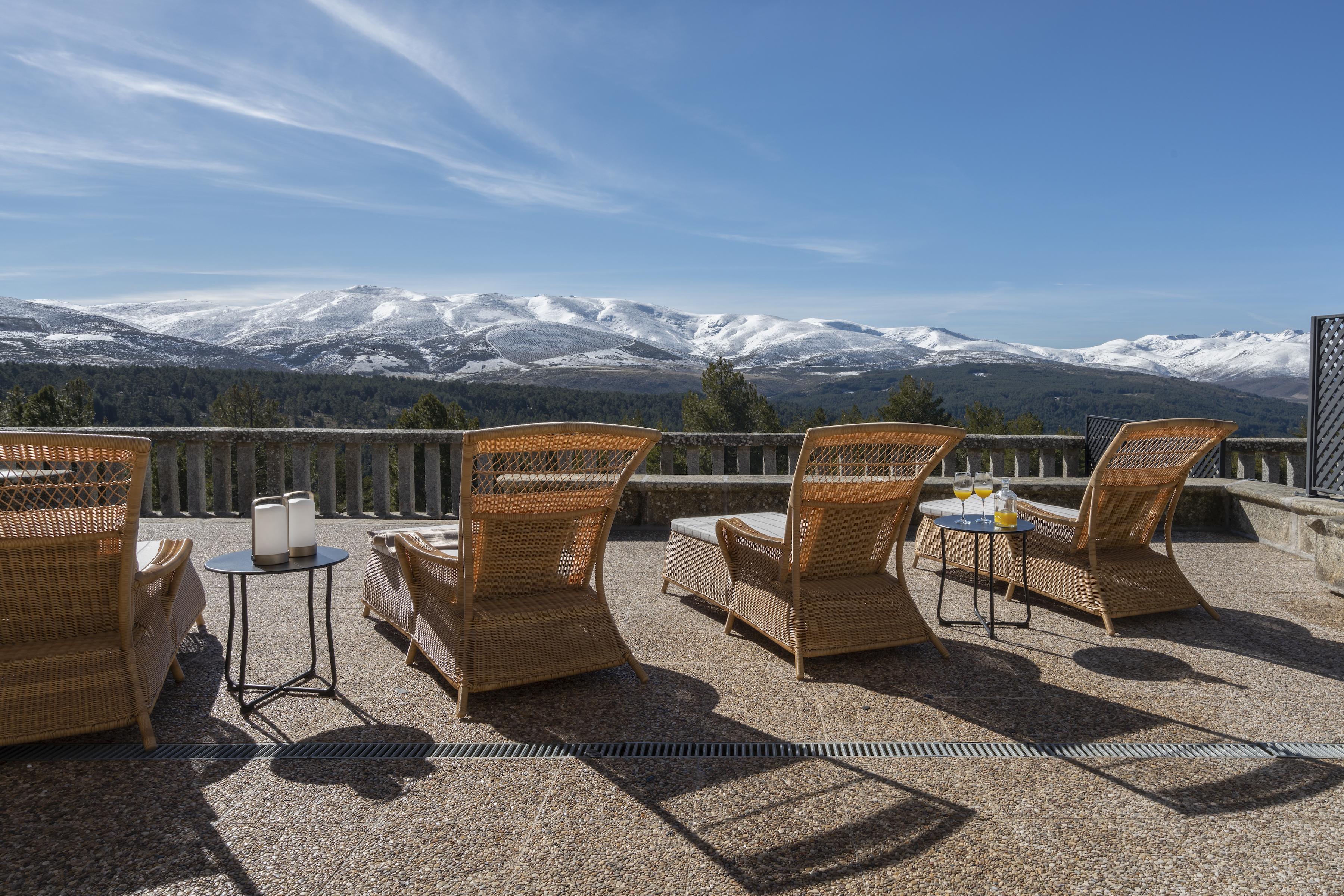 Parador De Gredos Наварредонда-де-Гредос Экстерьер фото