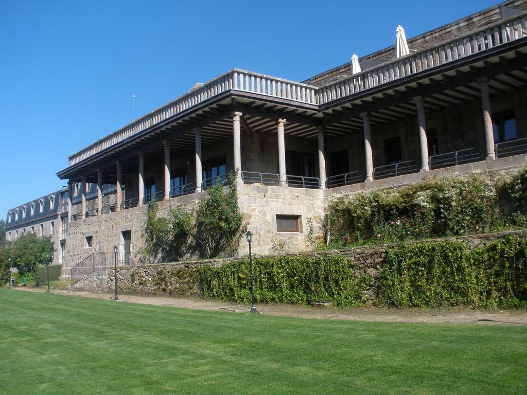 Parador De Gredos Наварредонда-де-Гредос Экстерьер фото